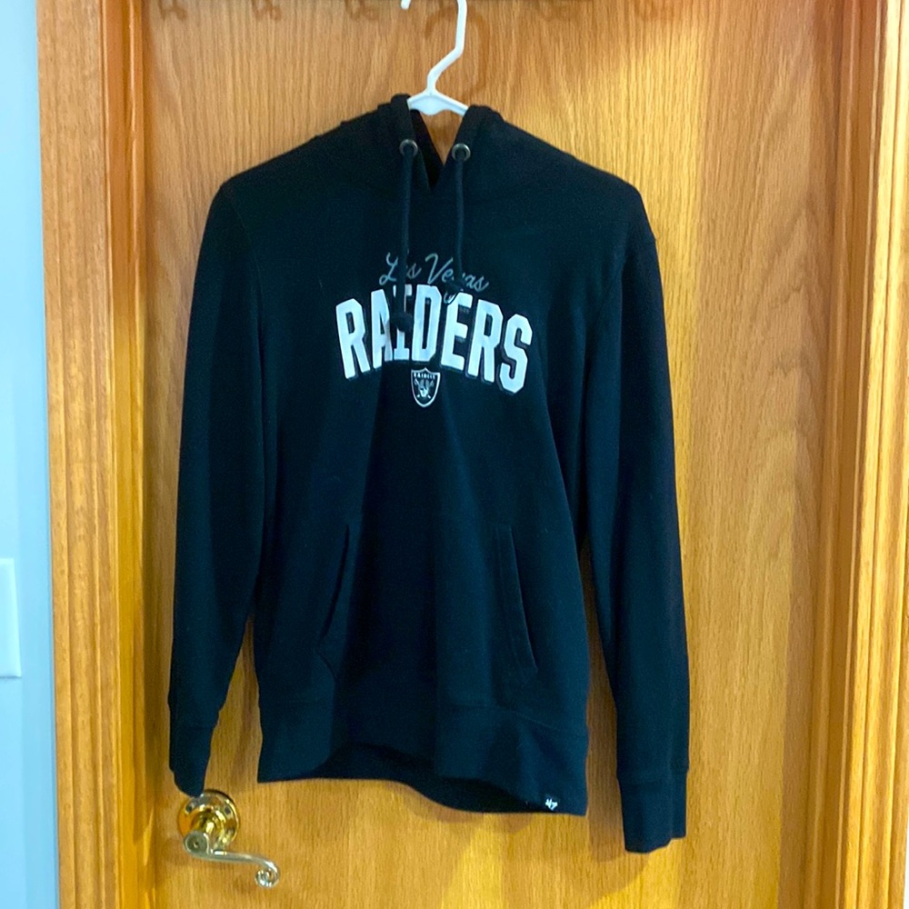 47, Medium, raiders hoodie